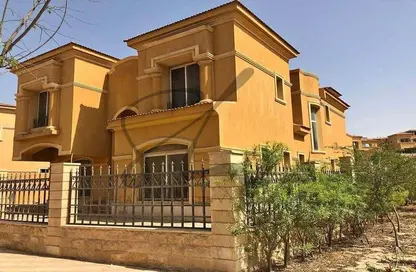 Villa - 4 Bedrooms - 3 Bathrooms for sale in American University Housing District - 5th Settlement Compounds - The 5th Settlement - New Cairo City - Cairo