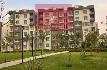 Apartment - 3 Bedrooms - 3 Bathrooms for sale in Madinaty - Cairo