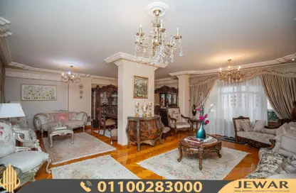 Apartment - 3 Bedrooms - 2 Bathrooms for sale in Laurent - Hay Sharq - Alexandria