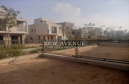 Townhouse - 3 Bedrooms - 3 Bathrooms for sale in Sodic East - 6th District - New Heliopolis - Cairo