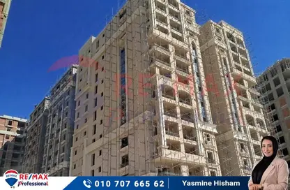 Apartment - 4 Bedrooms - 3 Bathrooms for sale in Al Shohada Square St. - Smouha - Hay Sharq - Alexandria