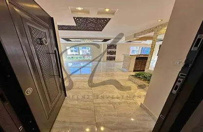 Apartment - 3 Bedrooms - 2 Bathrooms for sale in Al Fostat St. - El Gayarah - Hay Masr El Kadima - Cairo