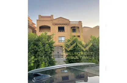 Villa - 3 Bedrooms - 3 Bathrooms for sale in Al Gezira St. - South Investors Area - New Cairo City - Cairo