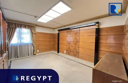 Office Space - Studio - 4 Bathrooms for rent in Street 253 - Degla - Hay El Maadi - Cairo