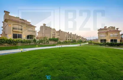 Townhouse - 3 Bedrooms - 4 Bathrooms for sale in Waslet Dahshur Road - Green Belt - 6 October City - Giza