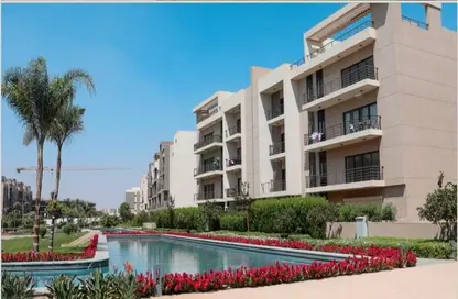 Apartment - 3 Bedrooms - 3 Bathrooms for sale in Moon Residences - Fifth Square - The 5th Settlement - New Cairo City - Cairo