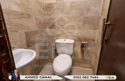 Shop - Studio - 4 Bathrooms for sale in Corniche Al Maamoura - Al Maamoura - Hay Than El Montazah - Alexandria