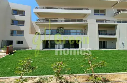 Apartment - 3 Bedrooms - 3 Bathrooms for sale in The Fourteen Golf Residences - Uptown Cairo - Mokattam - Cairo