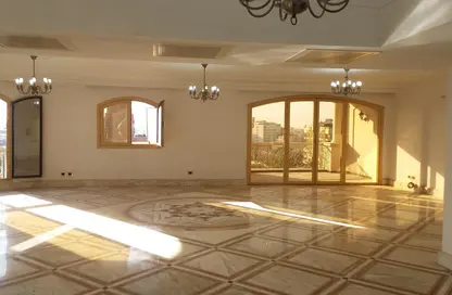 Apartment - 6 Bedrooms - 4 Bathrooms for sale in Hassan Sadek St. - El Korba - Heliopolis - Masr El Gedida - Cairo