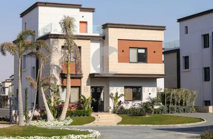 Villa - 3 Bedrooms - 4 Bathrooms for sale in Azzar 2 - 5th Settlement Compounds - The 5th Settlement - New Cairo City - Cairo