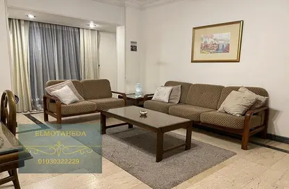 Apartment - 2 Bedrooms - 2 Bathrooms for rent in Street 220 - Degla - Hay El Maadi - Cairo