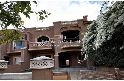 Townhouse - 3 Bedrooms - 4 Bathrooms for sale in La Nuova Vista - North Investors Area - New Cairo City - Cairo