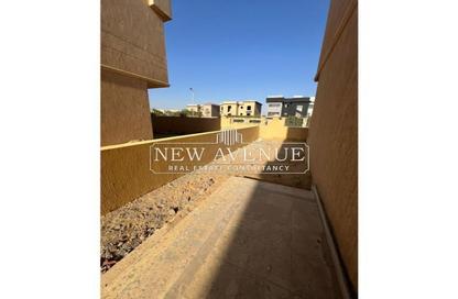 Townhouse - 4 Bedrooms - 3 Bathrooms for sale in Katameya Gardens - El Katameya Compounds - El Katameya - New Cairo City - Cairo