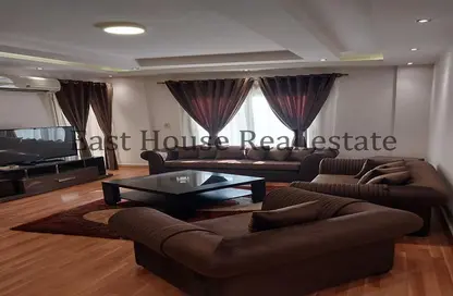 Apartment - 2 Bedrooms - 1 Bathroom for rent in North Rehab - New Cairo City - Cairo