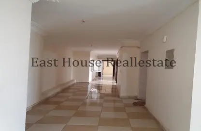 Apartment - 3 Bedrooms - 1 Bathroom for rent in Al Narges 1 - Al Narges - New Cairo City - Cairo