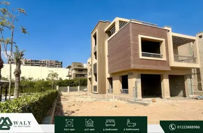 Villa - 4 Bedrooms - 5 Bathrooms for sale in New Giza - Cairo Alexandria Desert Road - 6 October City - Giza