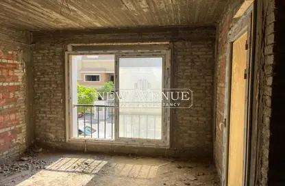 Apartment - 2 Bedrooms - 2 Bathrooms for sale in Sarai - Mostakbal City Compounds - Mostakbal City - Future City - Cairo