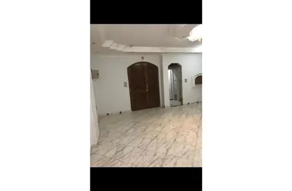 Apartment - 3 Bedrooms - 2 Bathrooms for sale in Gehan Al Sadat Street - Al Mansoura - Al Daqahlya