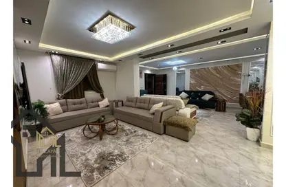 Villa - 3 Bedrooms - 3 Bathrooms for sale in Gate 2 - Khafre - Hadayek El Ahram - Giza