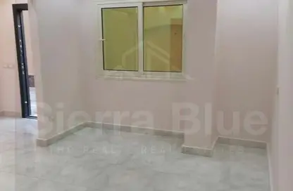 Whole Building - Studio - 2 Bathrooms for rent in Gardenia Mall St. - The 1st Settlement - New Cairo City - Cairo