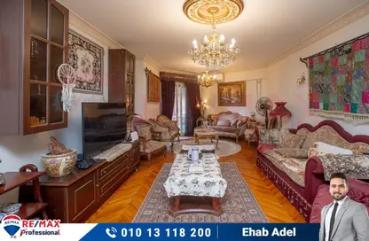 Apartment - 2 Bedrooms - 2 Bathrooms for sale in Abdel Salam Aref St. - Glim - Hay Sharq - Alexandria