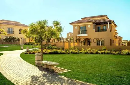 Villa - 5 Bedrooms - 6 Bathrooms for sale in Hyde Park - 5th Settlement Compounds - The 5th Settlement - New Cairo City - Cairo