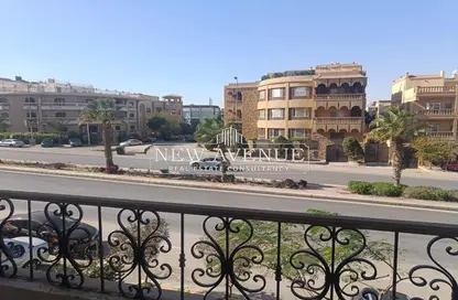 Apartment - 3 Bedrooms - 2 Bathrooms for sale in The 3rd Settlement - New Cairo City - Cairo