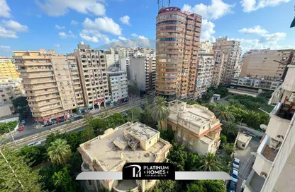 Apartment - 3 Bedrooms - 3 Bathrooms for sale in Mostafa Maher St. - Glim - Hay Sharq - Alexandria