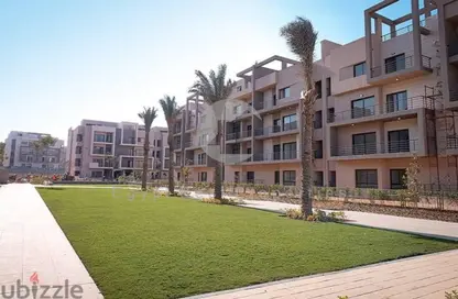 Apartment - 3 Bedrooms - 2 Bathrooms for sale in Moon Residences - Fifth Square - The 5th Settlement - New Cairo City - Cairo