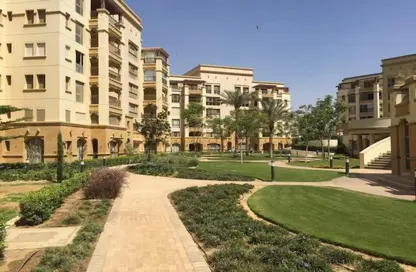 Apartment - 2 Bedrooms - 2 Bathrooms for sale in The Fourteen Golf Residences - Uptown Cairo - Mokattam - Cairo