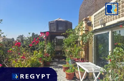 Roof - 2 Bedrooms - 2 Bathrooms for sale in Sarayat Al Maadi - Hay El Maadi - Cairo