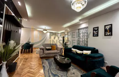 Apartment - 4 Bedrooms - 3 Bathrooms for rent in Gameat Al Dewal Al Arabeya St. - Mohandessin - Giza