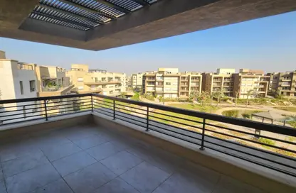 Penthouse - 3 Bedrooms - 4 Bathrooms for sale in New Giza - Cairo Alexandria Desert Road - 6 October City - Giza