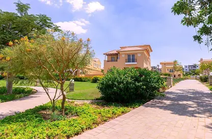 Villa - 5 Bedrooms - 4 Bathrooms for sale in Mivida - 5th Settlement Compounds - The 5th Settlement - New Cairo City - Cairo