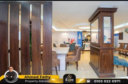 Office Space - Studio - 2 Bathrooms for sale in Tharwat - Hay Sharq - Alexandria