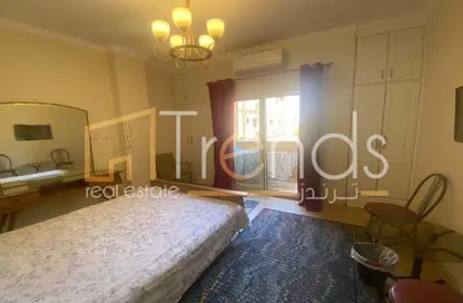 Apartment - 2 Bedrooms - 1 Bathroom for rent in Area F - Ganoob El Acadimia - New Cairo City - Cairo