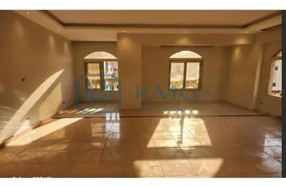 Apartment - 3 Bedrooms - 2 Bathrooms for sale in Akhnaton St. - District 5 - The 5th Settlement - New Cairo City - Cairo