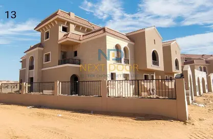 Townhouse - 4 Bedrooms - 4 Bathrooms for sale in Ivy Residence - El Shorouk Compounds - Shorouk City - Cairo