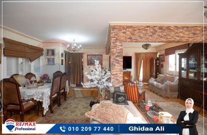 Apartment - 2 Bedrooms - 2 Bathrooms for sale in Syria St. - Roushdy - Hay Sharq - Alexandria