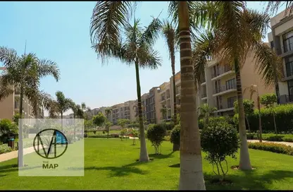 Apartment - 3 Bedrooms - 2 Bathrooms for sale in Moon Residences - Fifth Square - The 5th Settlement - New Cairo City - Cairo