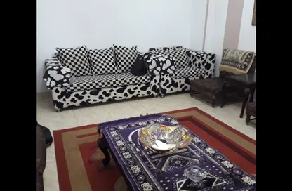 Apartment - 2 Bedrooms - 1 Bathroom for sale in Sheikh Zayed City - Giza