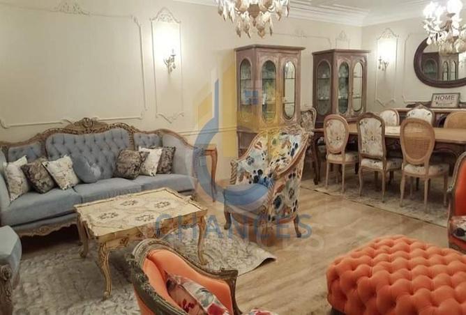 Apartment - 2 Bedrooms - 2 Bathrooms for sale in Tijan - Zahraa El Maadi - Hay El Maadi - Cairo