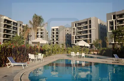 Apartment - 2 Bedrooms - 2 Bathrooms for sale in Sun Capital - Fayoum Desert road - 6 October City - Giza