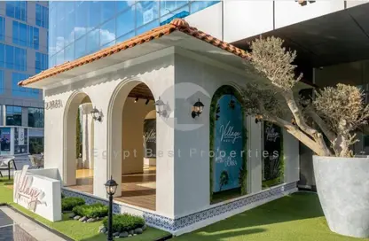 Penthouse - 3 Bedrooms - 4 Bathrooms for sale in Village West - Sheikh Zayed Compounds - Sheikh Zayed City - Giza