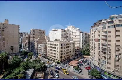 Apartment - 4 Bedrooms - 3 Bathrooms for rent in Abo Qir St. - Glim - Hay Sharq - Alexandria