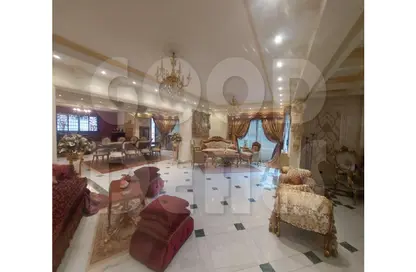 Apartment - 4 Bedrooms - 3 Bathrooms for sale in Ard El Golf - Heliopolis - Masr El Gedida - Cairo