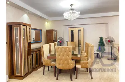 Apartment - 3 Bedrooms - 2 Bathrooms for rent in Amin Al Rafaey St. - Dokki - Giza