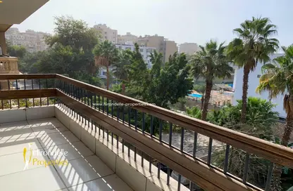 Apartment - 4 Bedrooms - 4 Bathrooms for sale in Degla - Hay El Maadi - Cairo