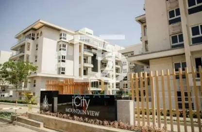 Apartment - 3 Bedrooms - 3 Bathrooms for sale in Mountain View iCity October - 6 October Compounds - 6 October City - Giza