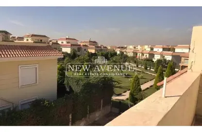 Twin House - 3 Bedrooms - 4 Bathrooms for sale in Al Shorouk 2000 - El Shorouk Compounds - Shorouk City - Cairo